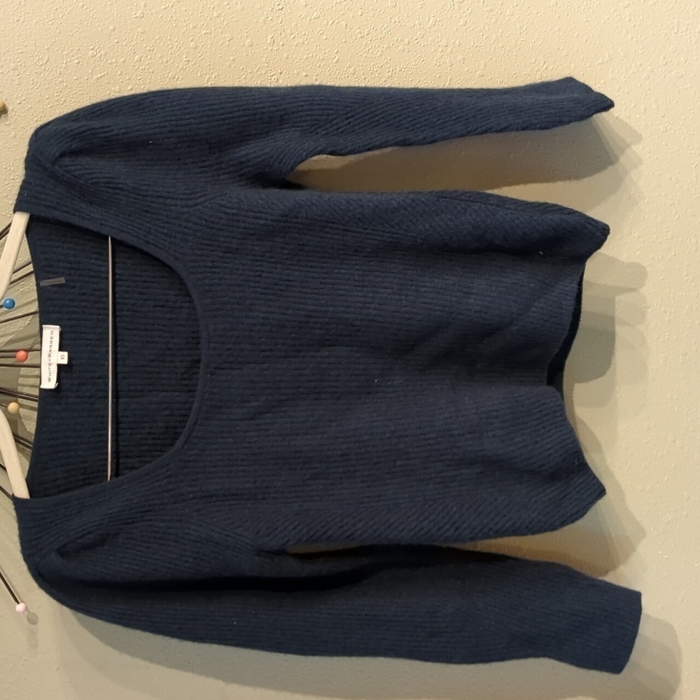 White+Warren 100% Cashmere Sweater Pull Over Top Women's XS Ribbed Quiet Luxury